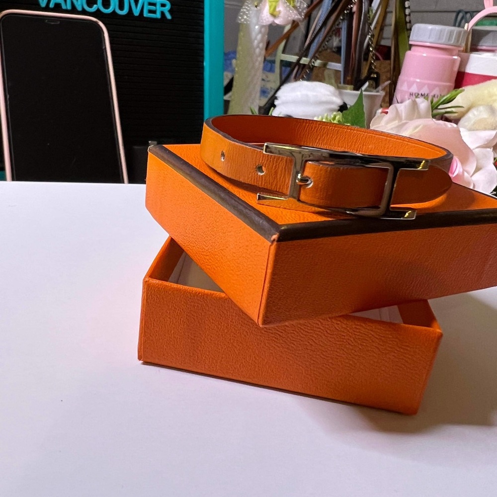 Hermes Chocker/belt and Wrist band - Picture 4 of 11